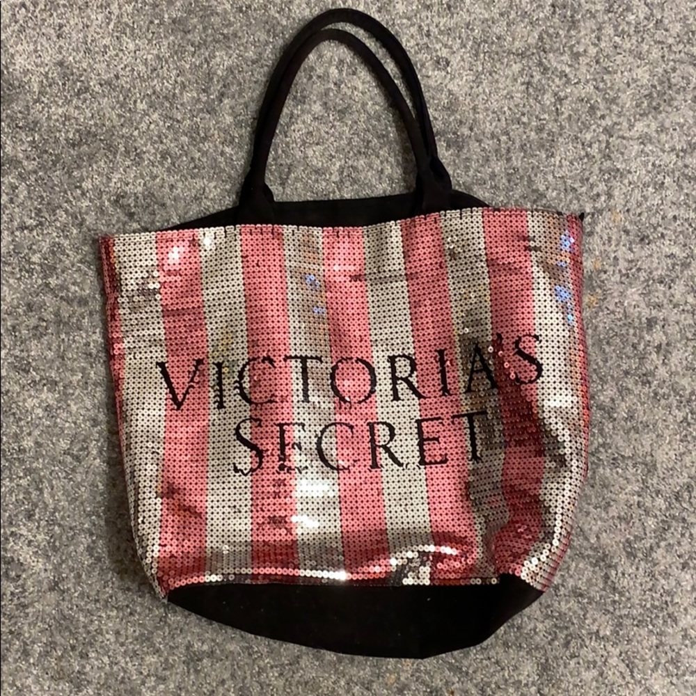 Vs tote